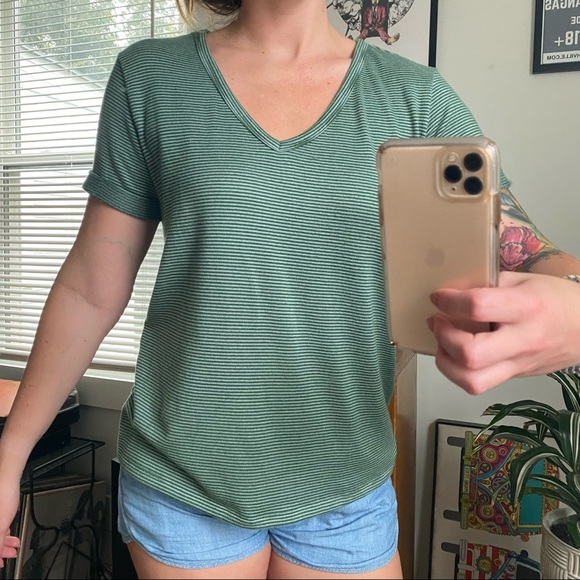 AE Soft & Sexy Tee - Picture 1 of 6